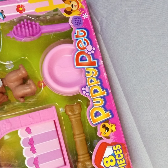 💩 Puppy Playset with Accessories - Picture 2 of 4